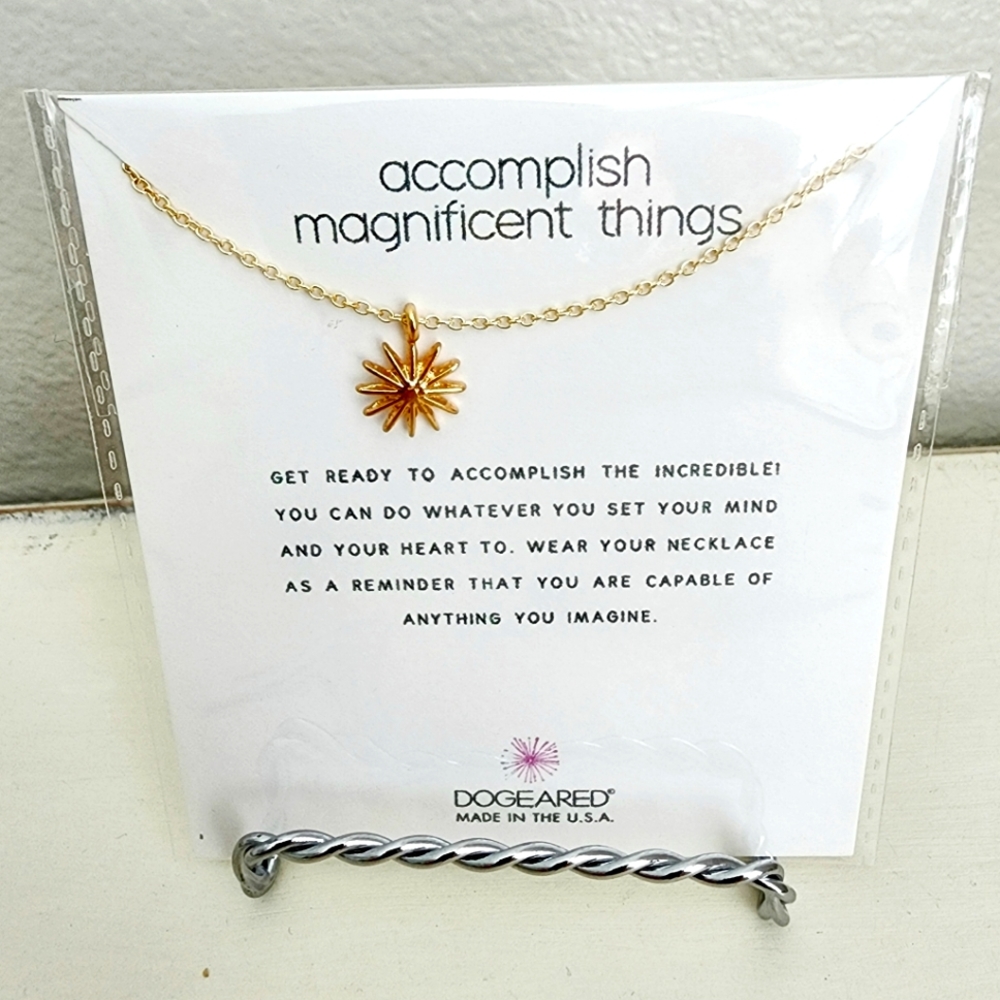 Motivational gold necklace